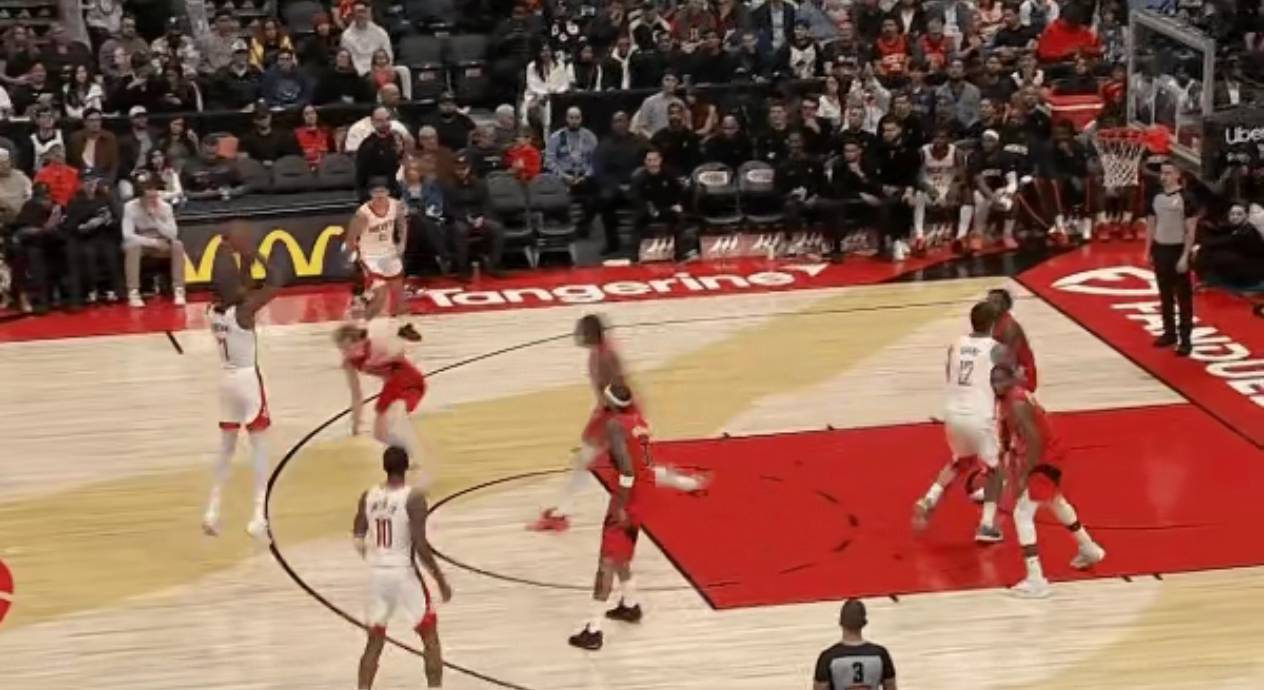 ayx官方-赛地聚焦：法国杯关键时刻热度飙升；辽宁本钢篮板制胜；赛场秩序良好；阵容厚度经受考验的简单介绍